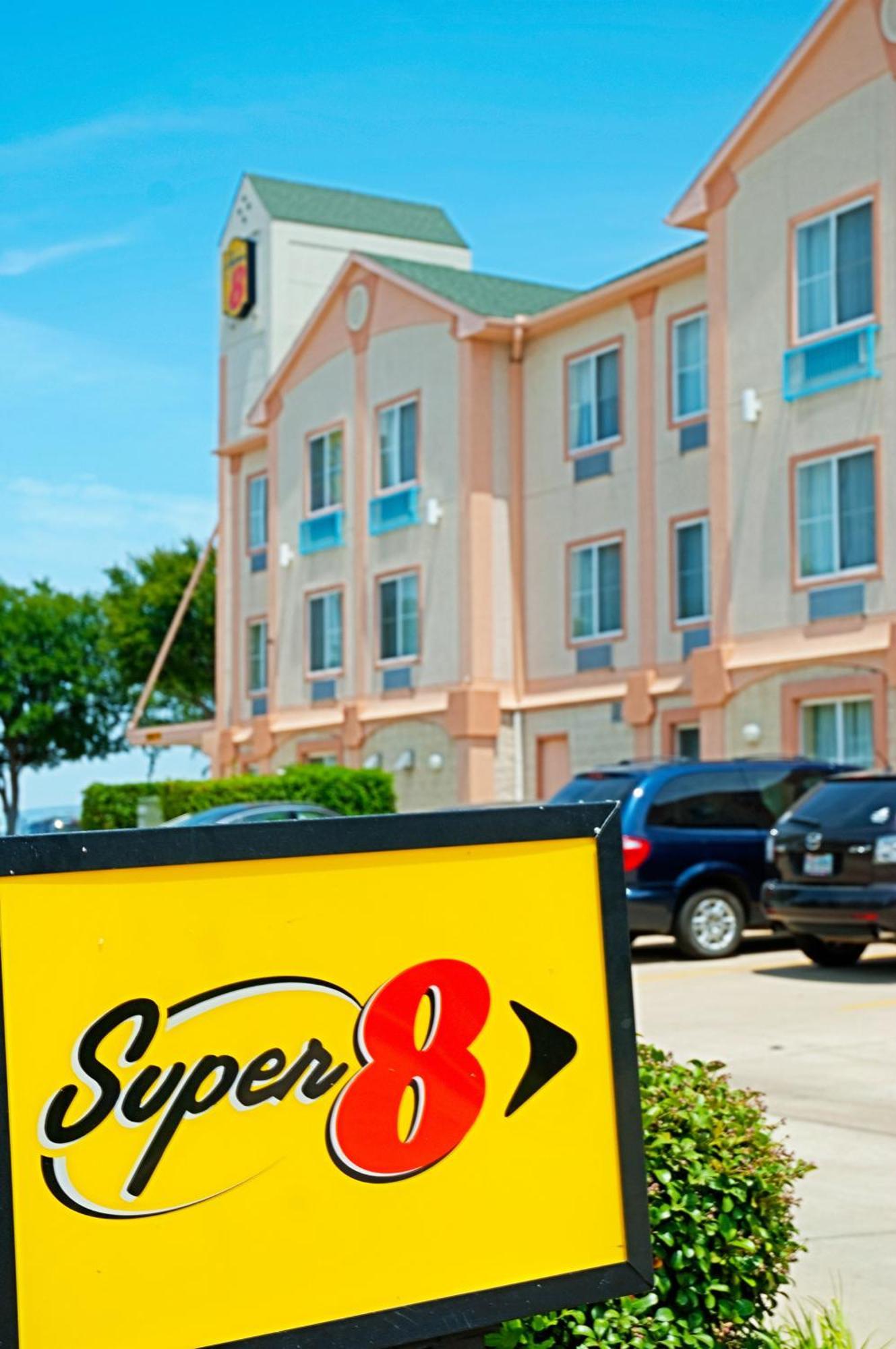Super 8 By Wyndham Irving/Dfw Apt/North Екстер'єр фото